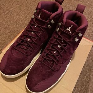 Air Jordan 12 Retro Bordeaux